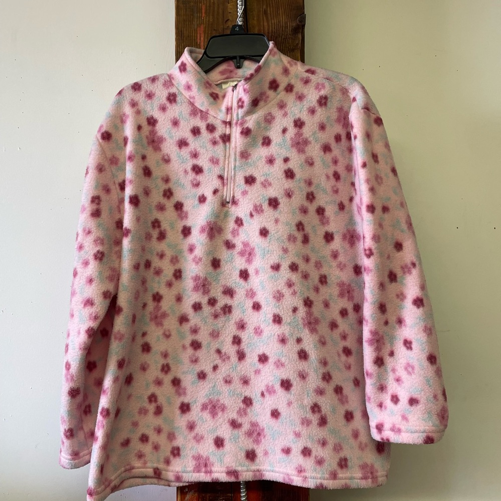 Soft focus floral fleece